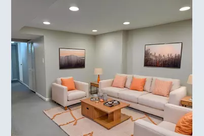 4877 N Ashland Avenue #GARDEN, Chicago, IL 60640 - Photo 2