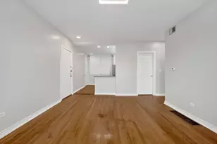 3024 N Pulaski Rd, Chicago, IL 60641 - Photo 6