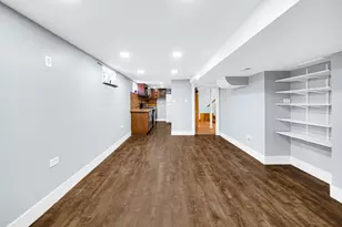 6056 W Fletcher St, Chicago, IL 60634 - Photo 16
