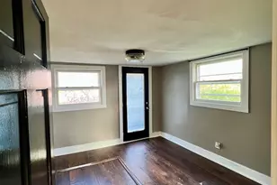 703 S 7th Ave, Saint Charles, IL 60174 - Photo 8