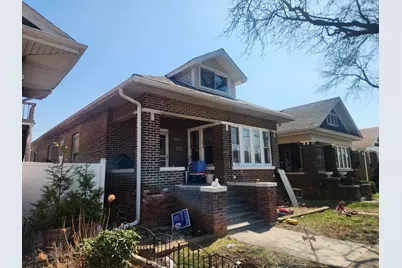 10605 S Avenue F, Chicago, IL 60617 - Photo 2