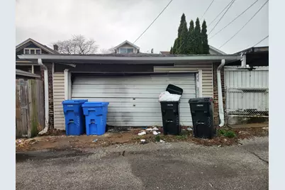 10605 S Avenue F, Chicago, IL 60617 - Photo 6