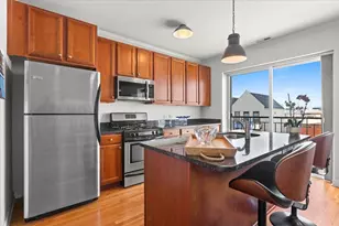 3741 N Milwaukee Ave, Chicago, IL 60641 - Photo 4