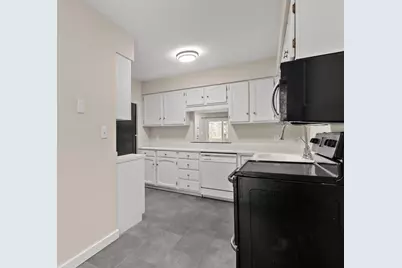 5911 36th Ave Court #16, Moline, IL 61265 - Photo 12