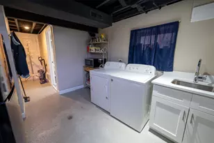 5650 S Newland Ave, Chicago, IL 60638 - Photo 14