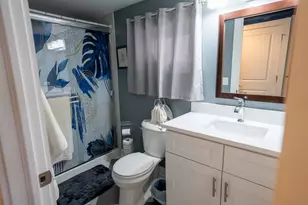 5650 S Newland Ave, Chicago, IL 60638 - Photo 16