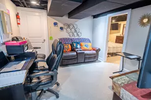 5650 S Newland Ave, Chicago, IL 60638 - Photo 18