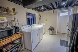 5650 S Newland Ave, Chicago, IL 60638 - Photo 12
