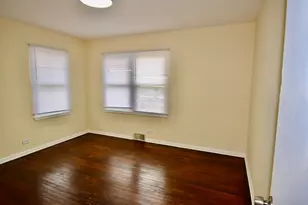 3855 Grand Ave, Gurnee, IL 60031 - Photo 14
