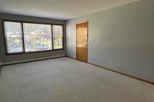 5350 N Central Ave, Chicago, IL 60630 - Photo 6