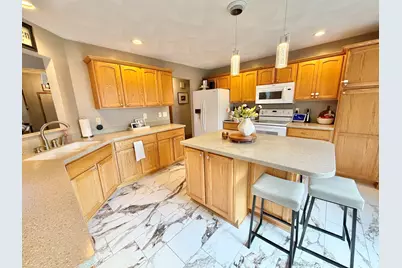 9102 River View Trail, Roscoe, IL 61073 - Photo 6