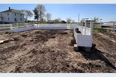 1801 Lee Center Road, Amboy, IL 61310 - Photo 52