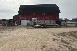 1801 Lee Center Rd, Amboy, IL 61310 - Photo 40