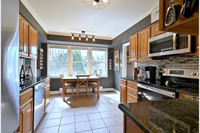 1303 E Ironwood Drive, Mount Prospect, IL 60056 - Photo 14