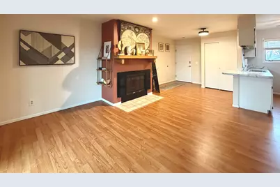 3117 4th Street #3117, Moline, IL 61265 - Photo 4