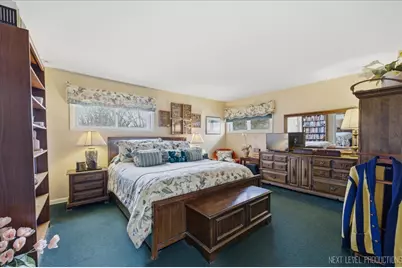 1708 Longvalley Drive, Northbrook, IL 60062 - Photo 22