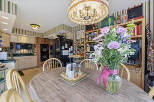 1708 Longvalley Dr, Northbrook, IL 60062 - Photo 28