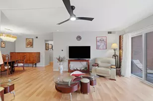 2046 St Johns Ave, Highland Park, IL 60035 - Photo 8