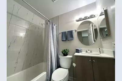 546 E Shag Bark Lane #C, Streamwood, IL 60107 - Photo 8