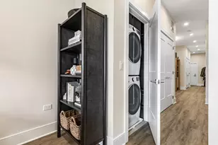 435 Madison St, Oak Park, IL 60302 - Photo 18