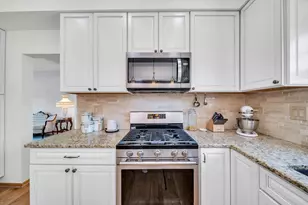 5 Deeke Ct, Roselle, IL 60172 - Photo 8
