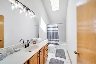 5 Deeke Ct, Roselle, IL 60172 - Photo 22