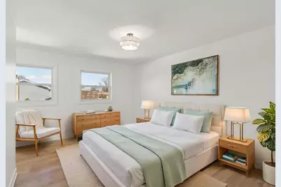 8135 W Rascher Avenue, Chicago, IL 60656 - Photo 14