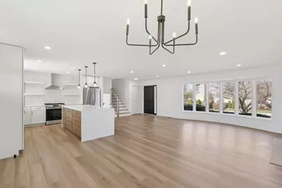 8135 W Rascher Avenue, Chicago, IL 60656 - Photo 6