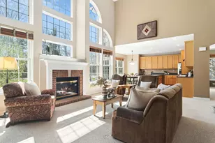 8132 Danneil Cir, Long Grove, IL 60047 - Photo 14