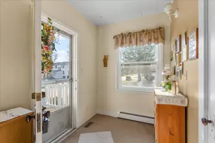 140 S Oriole Trail, Crystal Lake, IL 60014 - Photo 12