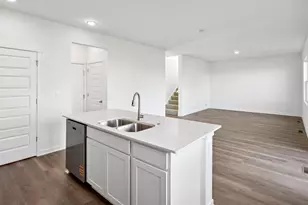 6916 Willow Dr, Wonder Lake, IL 60097 - Photo 12