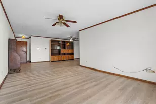 6490 N Northwest Hwy, Chicago, IL 60631 - Photo 2