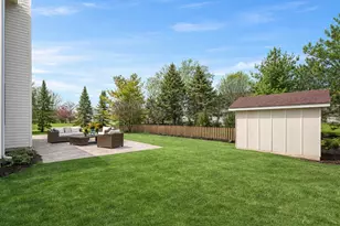 2184 Schrader Ln, North Aurora, IL 60542 - Photo 40