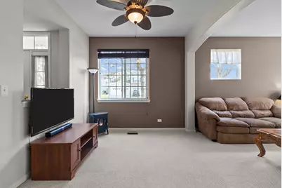 362 N Keswick Circle, Round Lake, IL 60073 - Photo 6