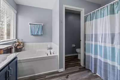 362 N Keswick Circle, Round Lake, IL 60073 - Photo 14