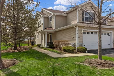 362 N Keswick Circle, Round Lake, IL 60073 - Photo 2