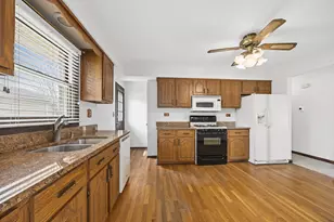 494 Flint Trail, Carol Stream, IL 60188 - Photo 16