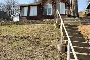 143 Diagonal St, Savanna, IL 61074 - Photo 2