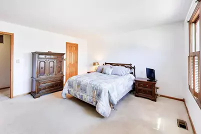 507 Ridgewood Lane, Buffalo Grove, IL 60089 - Photo 16