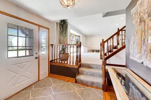 507 Ridgewood Ln, Buffalo Grove, IL 60089 - Photo 2