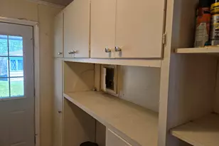 17557 Sycamore Dr, Homewood, IL 60430 - Photo 8