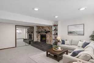 24W474 Surf Ct, Naperville, IL 60540 - Photo 14