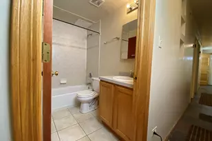2442 W Fillmore St, Chicago, IL 60612 - Photo 6