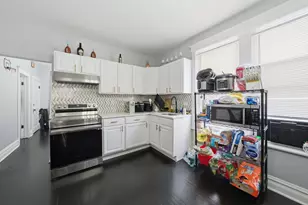 1322 Scoville Ave, Berwyn, IL 60402 - Photo 2