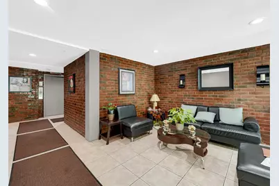 9332 Landings Lane #504, Des Plaines, IL 60016 - Photo 2