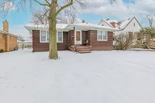 580 Hirsch Ave, Calumet City, IL 60409 - Photo 2