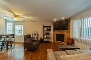 542 W Arlington Pl, Chicago, IL 60614 - Photo 4