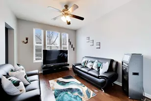 7524 S Ellis Ave, Chicago, IL 60619 - Photo 4