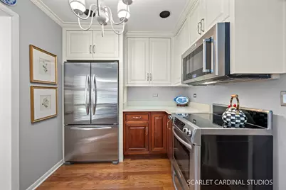 309 Brookside Circle, Wheaton, IL 60187 - Photo 8