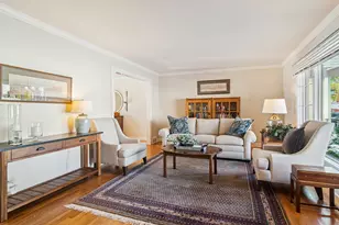 9 E Lillian Ave, Arlington Heights, IL 60004 - Photo 4